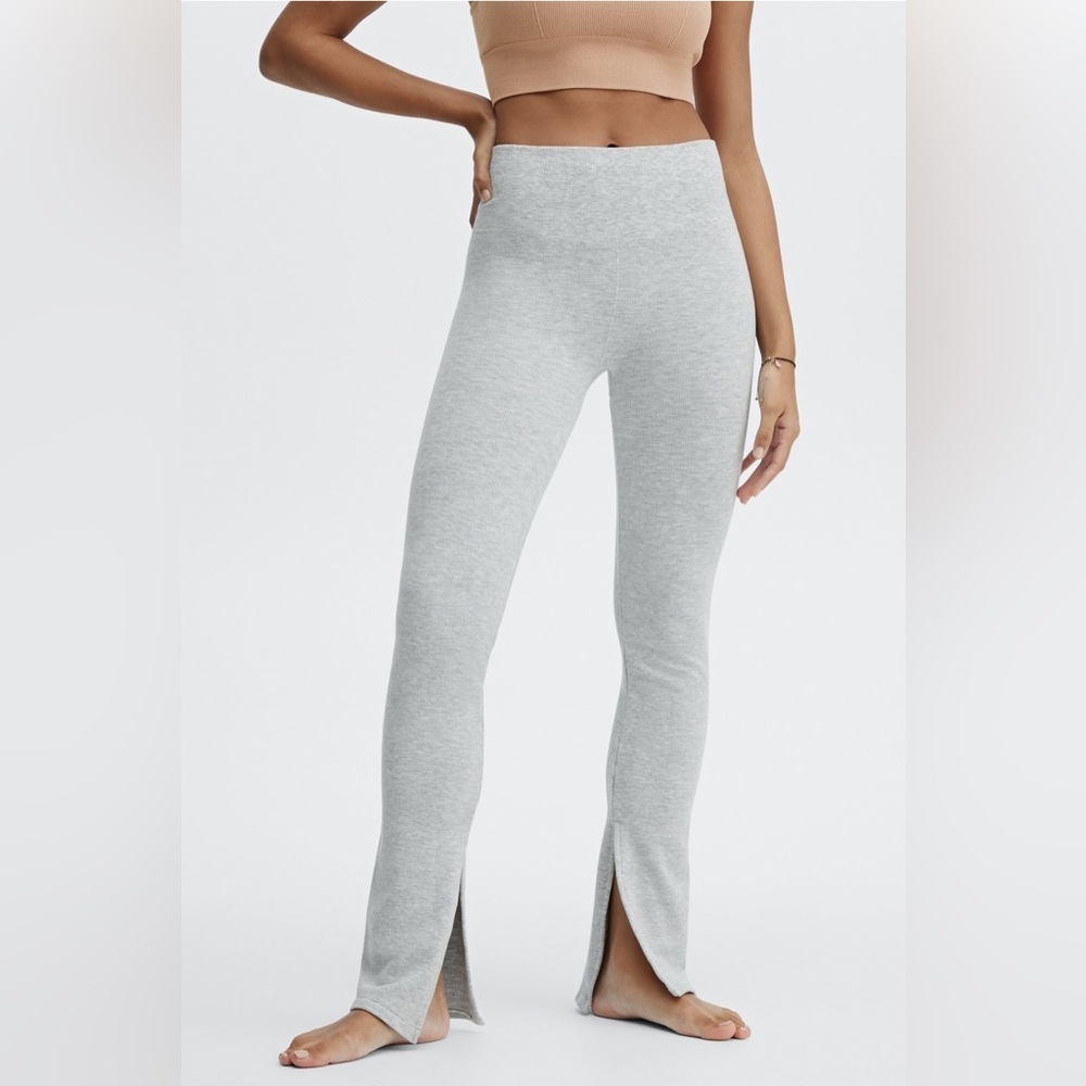 Fabletics Cloud Seamless High-Waisted Split Flare… - image 1